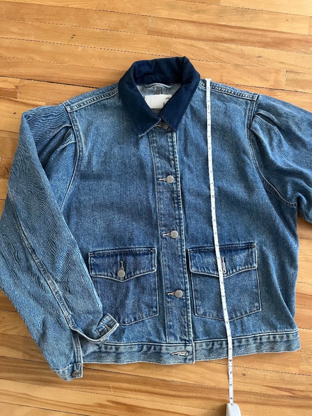 Cropped Aritzia denim jacket with corduroy collar size L - Picture 6 of 9